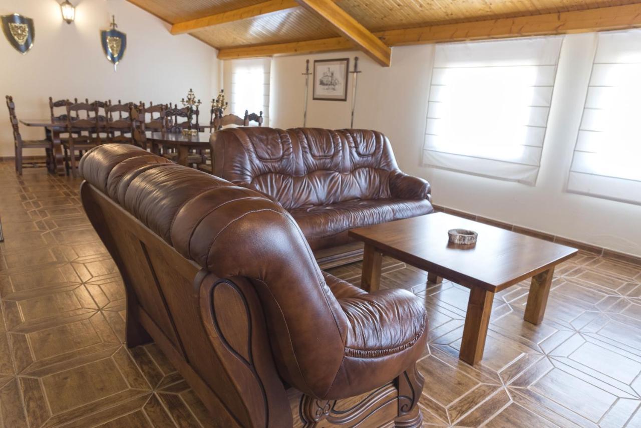 Hotel-Restaurante La Sima Castillo de Garcimunoz Ngoại thất bức ảnh